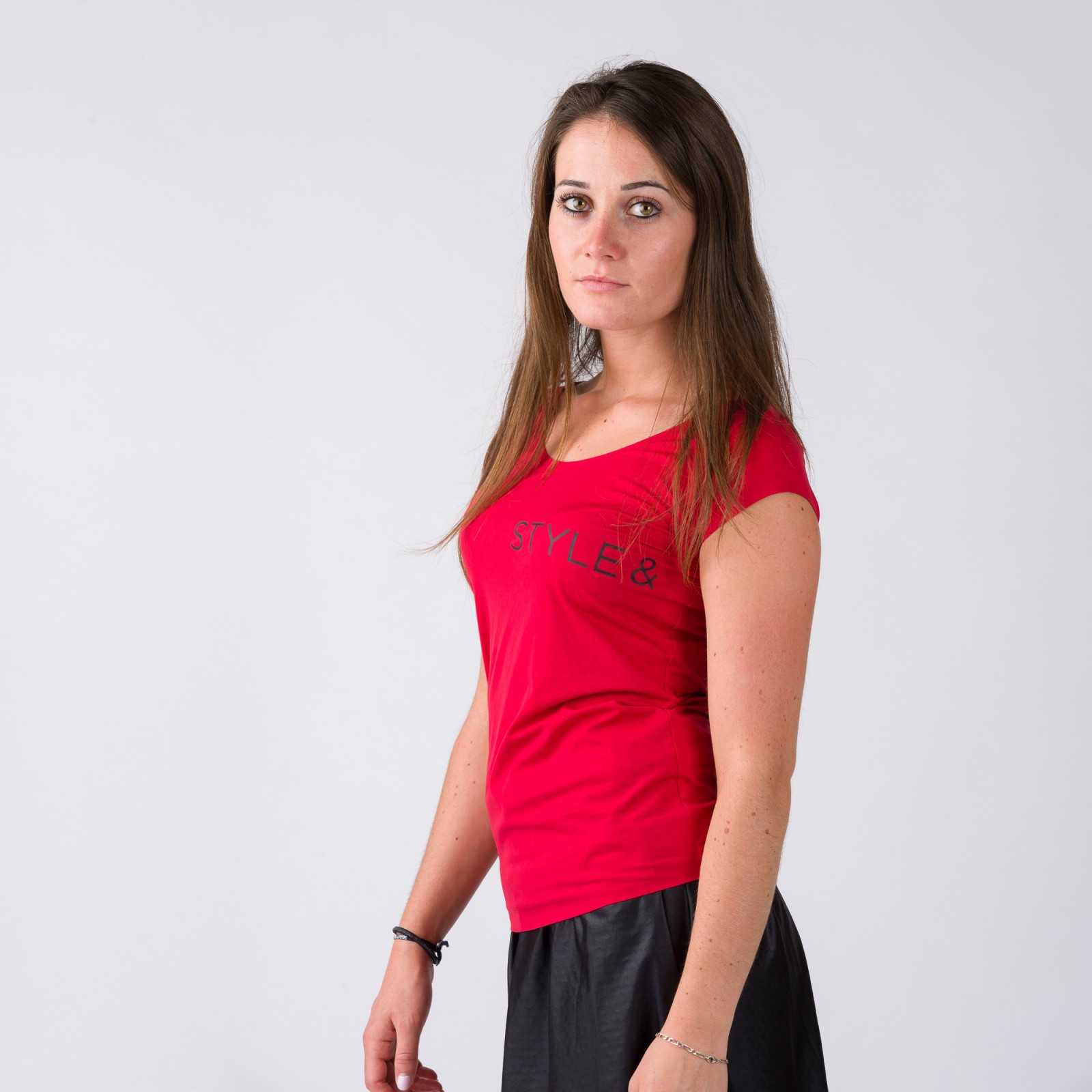 SHORT SLEEVE LOOSE FIT T-SHIRT