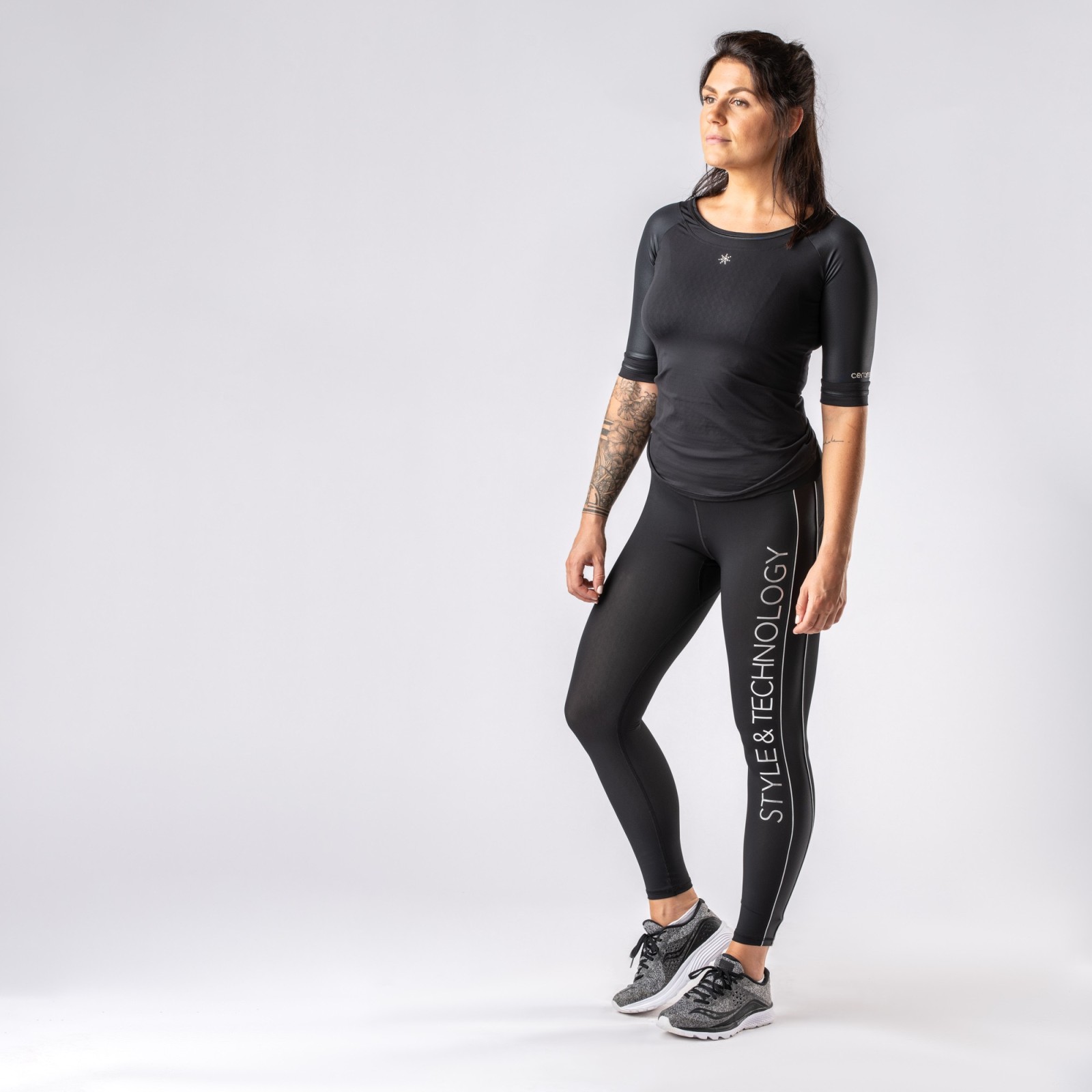 LOOSE T-SHIRT MIT 3/4-ÄRMELN
