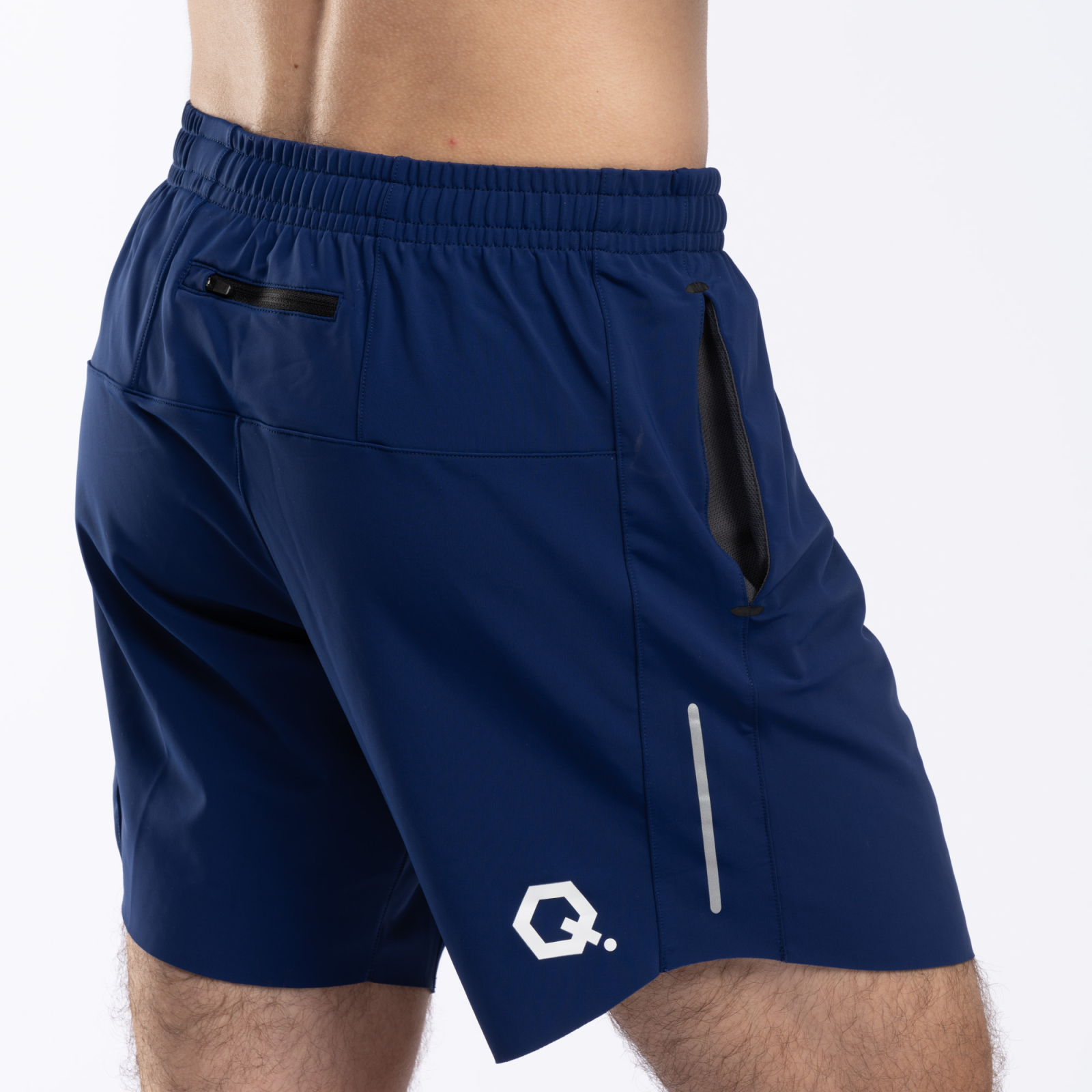 SHORT SIDE POCKETS