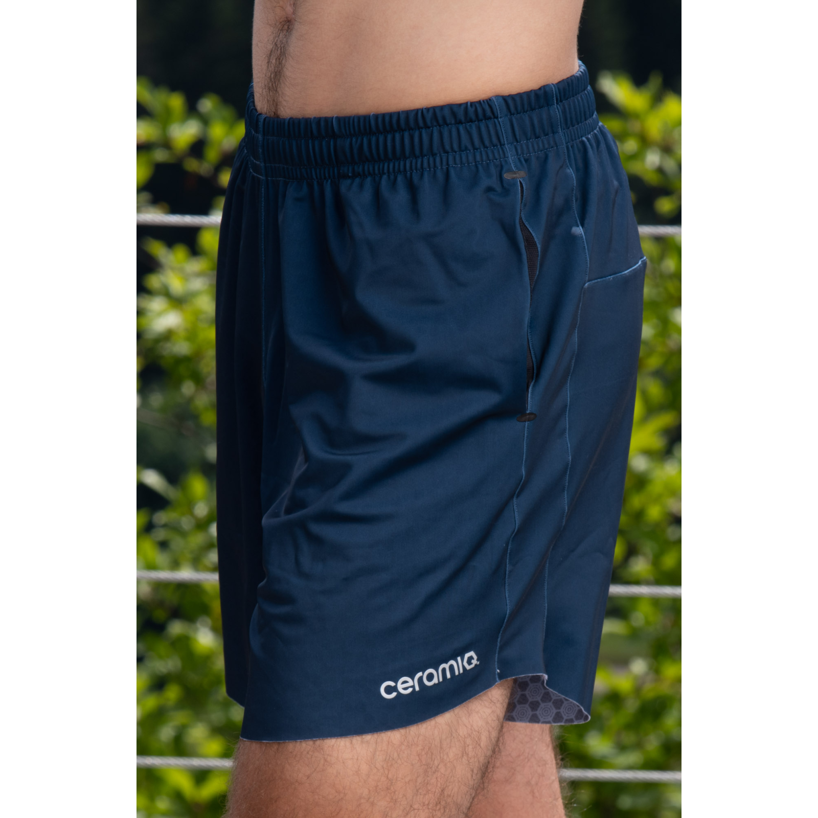 SHORT POCHES LATERALES